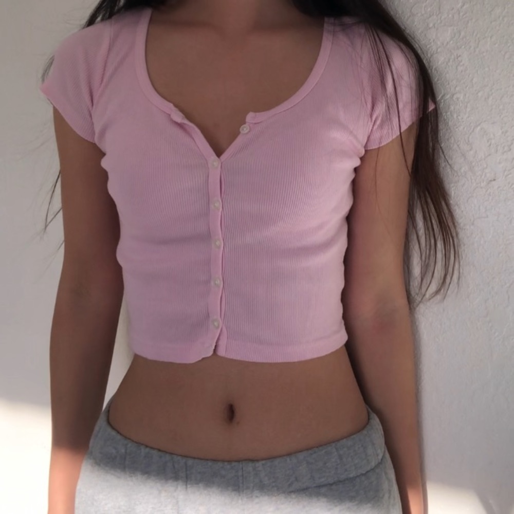 Brandy Melville light pink zelly top